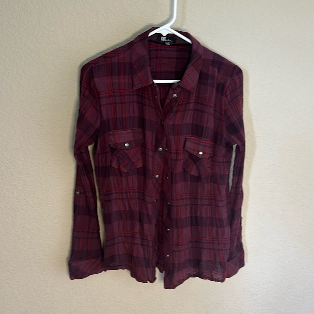 Kit from Kloth plaid snap down shirt sz S